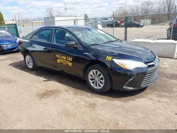 4T1BD1FK1GU192197 2016 TOYOTA CAMRY - Image 1