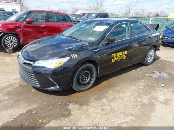 4T1BD1FK1GU192197 2016 TOYOTA CAMRY - Image 2