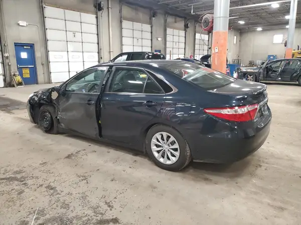 4T1BD1FK1GU196881 2016 TOYOTA CAMRY - Image 2