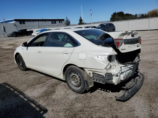 4T1BD1FK1GU198808 2016 TOYOTA CAMRY - Image 2