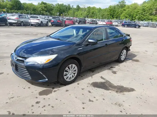 4T1BD1FK1GU200623 2016 TOYOTA CAMRY - Image 2