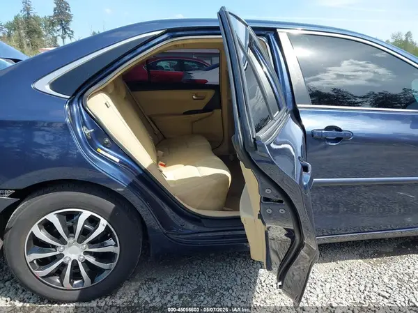 4T1BD1FK1HU204608 2017 TOYOTA CAMRY - Image 8