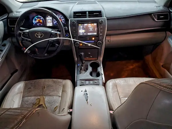 4T1BD1FK1HU211915 2017 TOYOTA CAMRY - Image 8