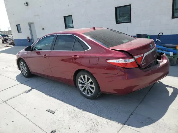 4T1BD1FK1HU216029 2017 TOYOTA CAMRY - Image 2