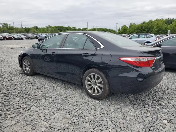 4T1BD1FK1HU217116 2017 TOYOTA CAMRY - Image 2