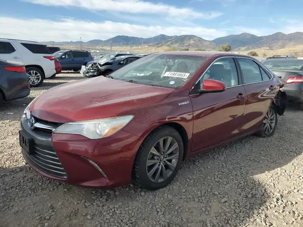 4T1BD1FK1HU217830 2017 TOYOTA CAMRY - Image 1