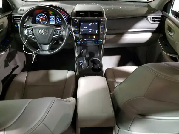4T1BD1FK1HU218301 2017 TOYOTA CAMRY - Image 8