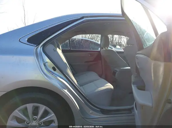 4T1BD1FK2GU178339 2016 TOYOTA CAMRY - Image 8
