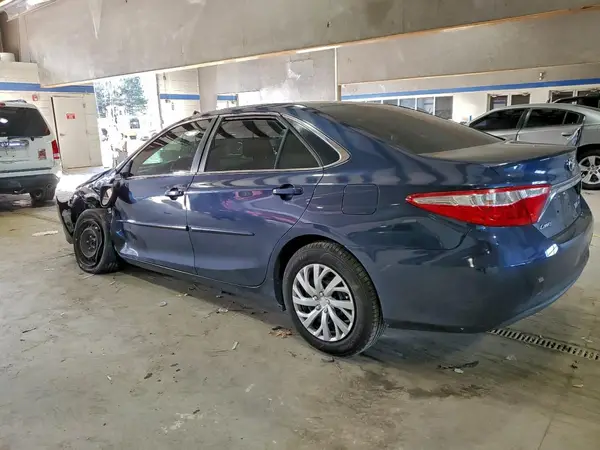 4T1BD1FK2GU179264 2016 TOYOTA CAMRY - Image 2