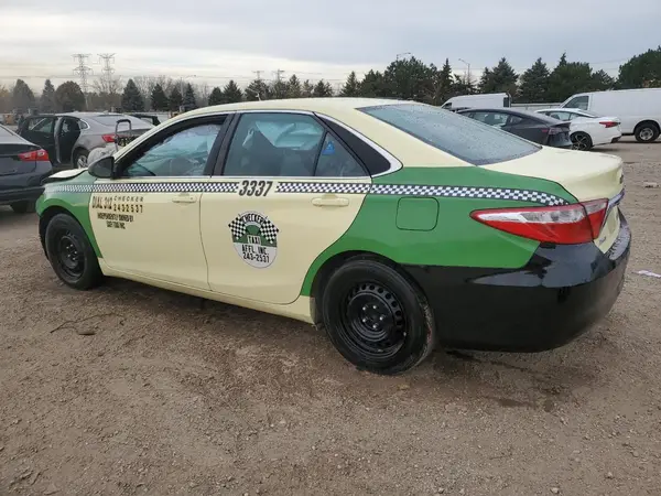 4T1BD1FK2GU181239 2016 TOYOTA CAMRY - Image 2