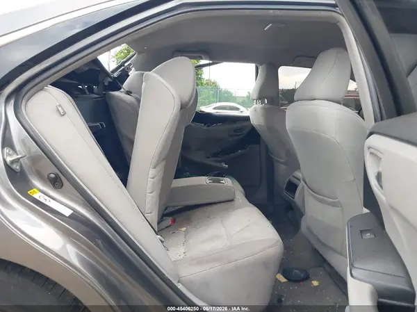 4T1BD1FK2GU181306 2016 TOYOTA CAMRY - Image 8