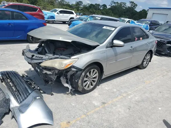 4T1BD1FK2GU184917 2016 TOYOTA CAMRY - Image 1