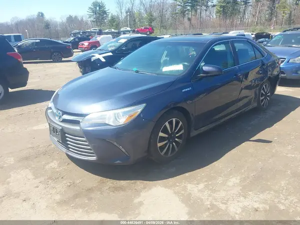 4T1BD1FK2GU188711 2016 TOYOTA CAMRY - Image 2