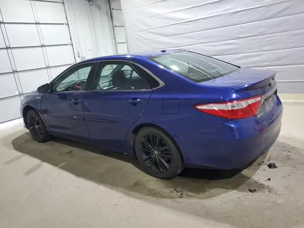 4T1BD1FK2GU197036 2016 TOYOTA CAMRY - Image 2