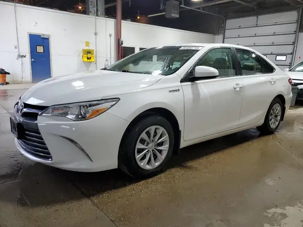 4T1BD1FK2GU199465 2016 TOYOTA CAMRY - Image 1