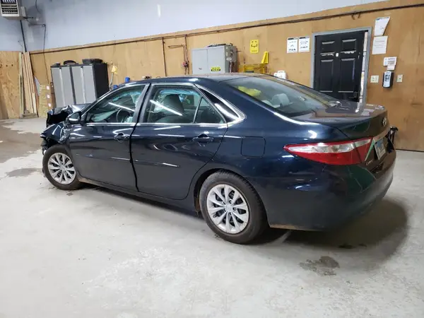4T1BD1FK2GU200338 2016 TOYOTA CAMRY - Image 2