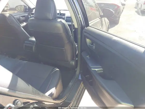 4T1BD1FK2HU211163 2017 TOYOTA CAMRY - Image 8