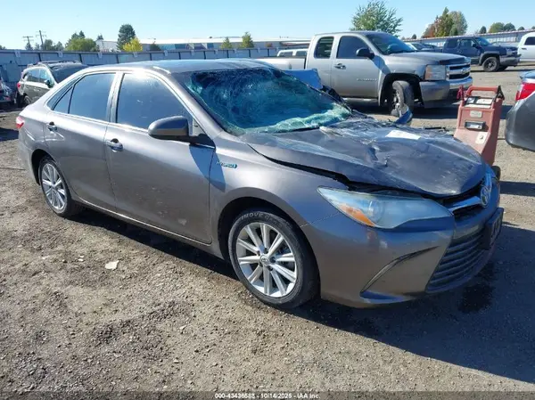 4T1BD1FK2HU212846 2017 TOYOTA CAMRY - Image 1