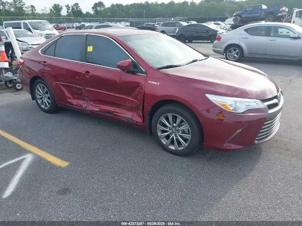 4T1BD1FK2HU214516 2017 TOYOTA CAMRY - Image 1