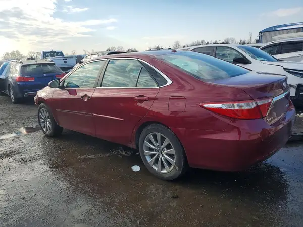 4T1BD1FK2HU217383 2017 TOYOTA CAMRY - Image 2