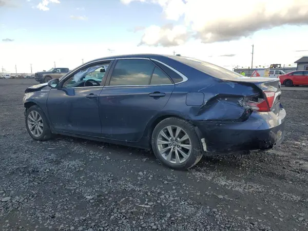 4T1BD1FK2HU219716 2017 TOYOTA CAMRY - Image 2