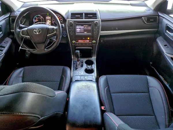 4T1BD1FK2HU228223 2017 TOYOTA CAMRY - Image 8