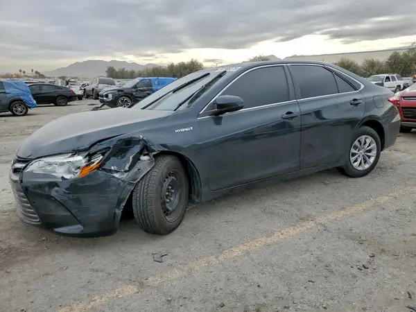 4T1BD1FK3HU209504 2017 TOYOTA CAMRY - Image 1