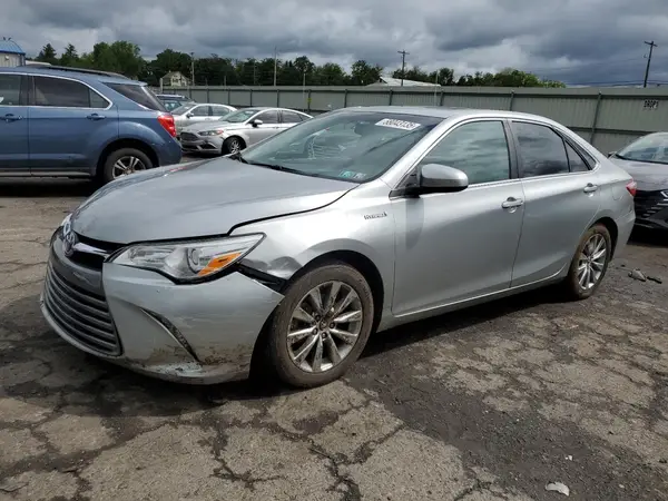 4T1BD1FK3HU211768 2017 TOYOTA CAMRY - Image 1