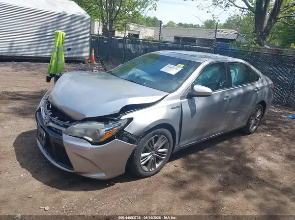 4T1BD1FK3HU212113 2017 TOYOTA CAMRY - Image 2