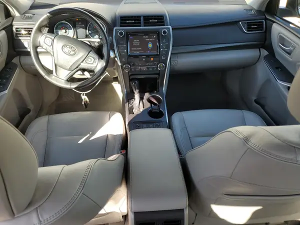 4T1BD1FK3HU213763 2017 TOYOTA CAMRY - Image 8
