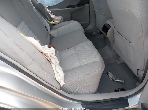 4T1BD1FK3HU214136 2017 TOYOTA CAMRY - Image 8
