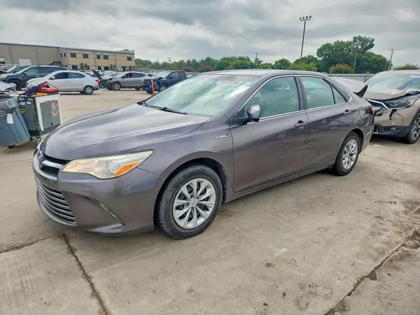 4T1BD1FK3HU215514 2017 TOYOTA CAMRY - Image 1