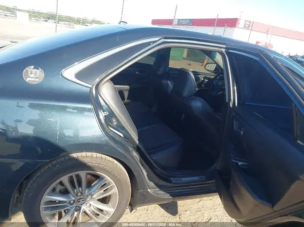 4T1BD1FK3HU217862 2017 TOYOTA CAMRY - Image 8