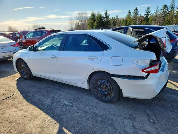 4T1BD1FK3HU218946 2017 TOYOTA CAMRY - Image 2