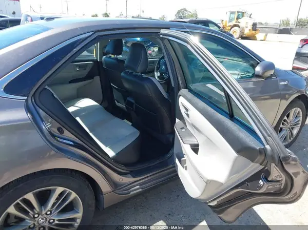 4T1BD1FK3HU223130 2017 TOYOTA CAMRY - Image 8