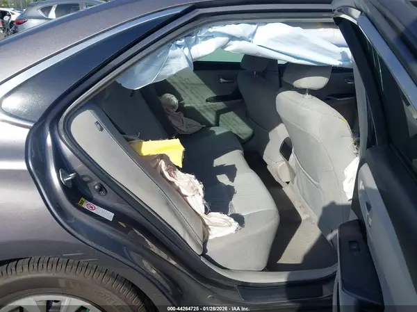 4T1BD1FK4GU178696 2016 TOYOTA CAMRY - Image 8
