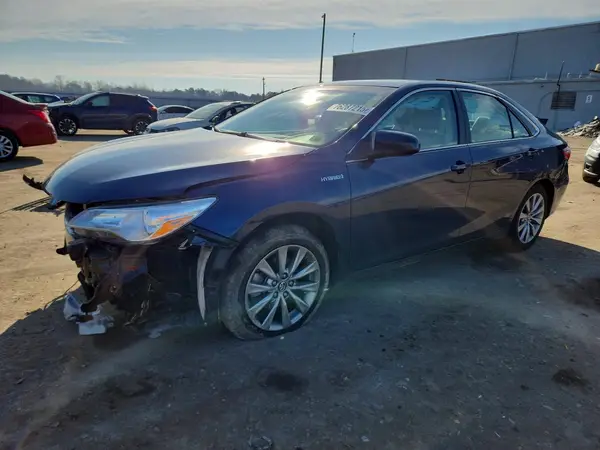 4T1BD1FK4GU188242 2016 TOYOTA CAMRY - Image 1
