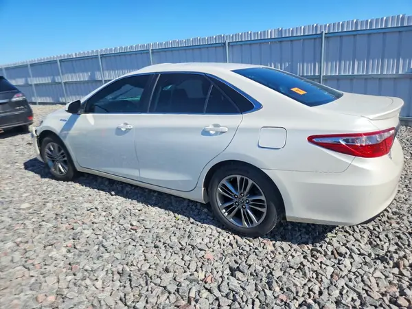 4T1BD1FK4GU192789 2016 TOYOTA CAMRY - Image 2