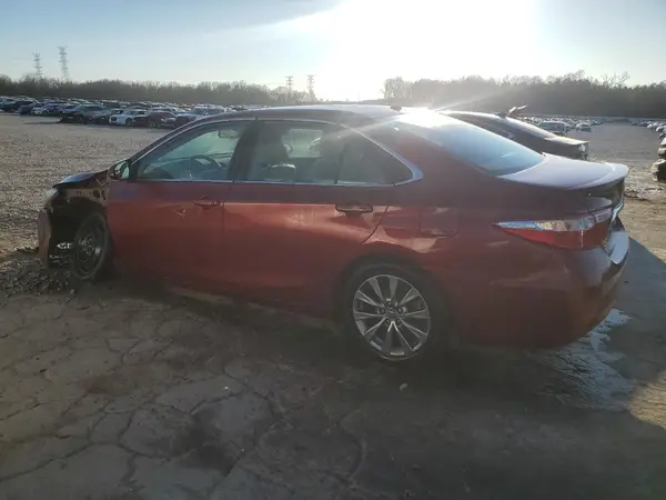 4T1BD1FK4GU193327 2016 TOYOTA CAMRY - Image 2