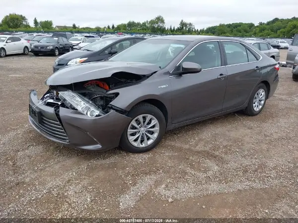 4T1BD1FK4GU199998 2016 TOYOTA CAMRY - Image 2