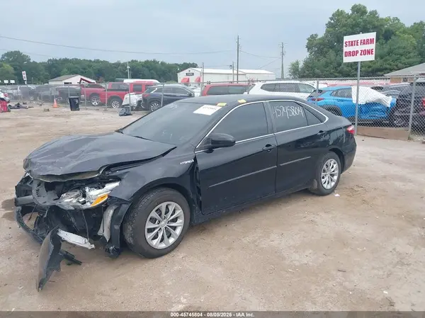 4T1BD1FK4HU220026 2017 TOYOTA CAMRY - Image 2
