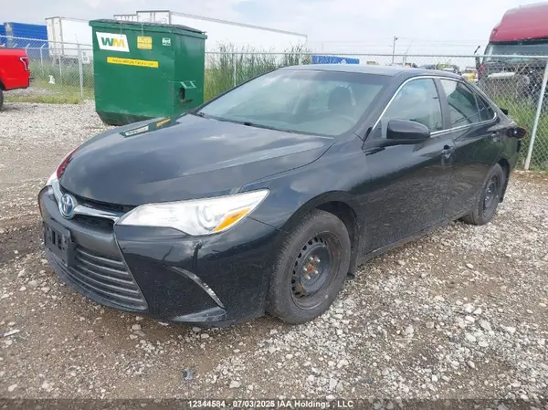 4T1BD1FK4HU220849 2017 TOYOTA CAMRY - Image 2