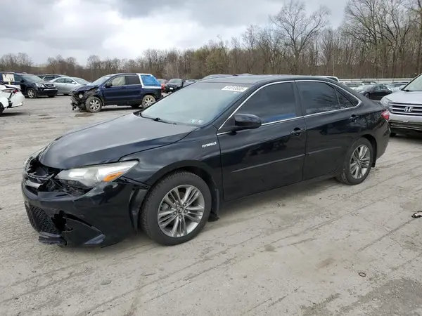 4T1BD1FK4HU221628 2017 TOYOTA CAMRY - Image 1