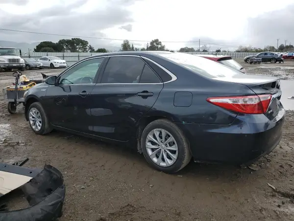 4T1BD1FK5GU178142 2016 TOYOTA CAMRY - Image 2
