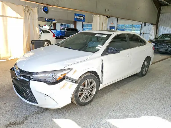 4T1BD1FK5GU179159 2016 TOYOTA CAMRY - Image 1