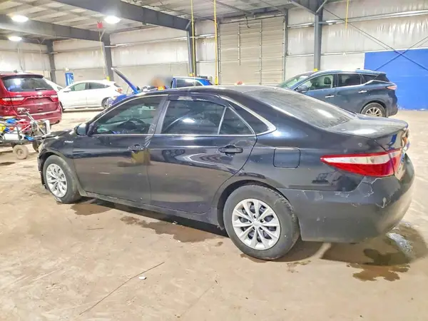 4T1BD1FK5GU180229 2016 TOYOTA CAMRY - Image 2