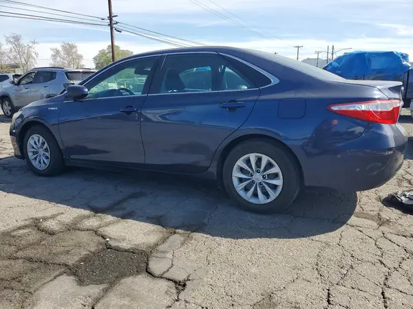 4T1BD1FK5GU182031 2016 TOYOTA CAMRY - Image 2