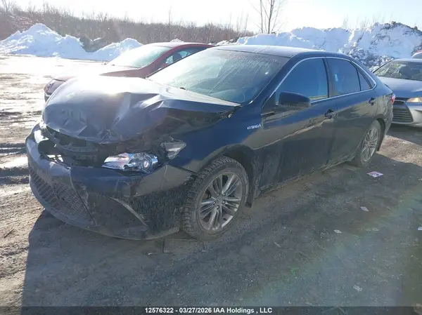 4T1BD1FK5GU187584 2016 TOYOTA CAMRY - Image 2