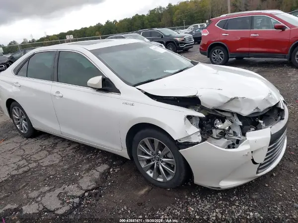 4T1BD1FK5GU189965 2016 TOYOTA CAMRY - Image 1