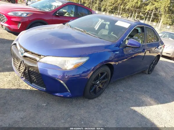 4T1BD1FK5GU194180 2016 TOYOTA CAMRY - Image 2